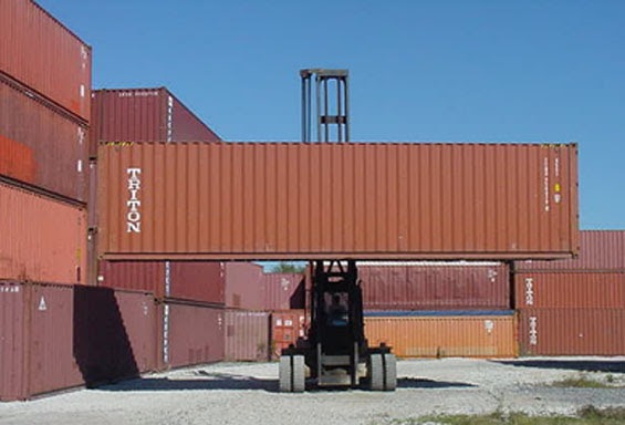 Container personalizado
